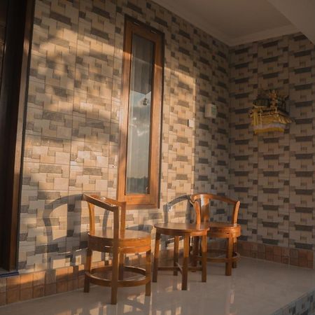 Prasi Sunrise Homestay Toyapakeh Eksteriør billede